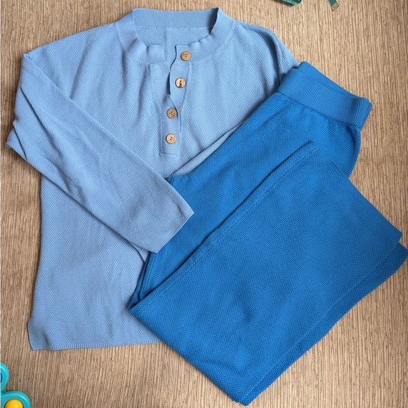 Matching set - Picture 1 of 2